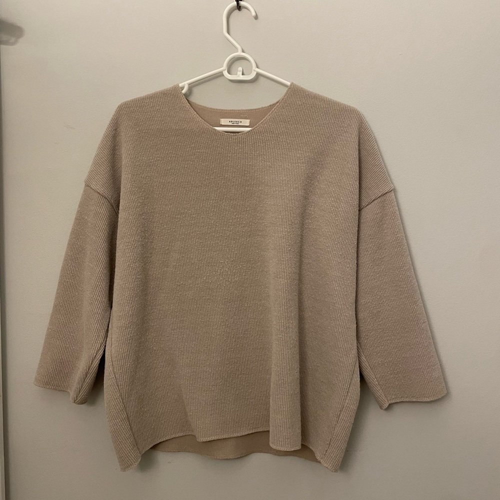 Able&co light brown oversized sweater — size S